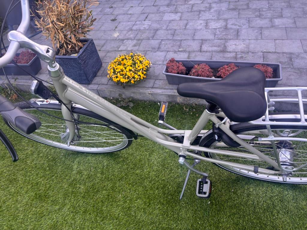 Damesfiets/Meisjesfiets, Fietsen en Brommers, Ophalen, Zo goed als nieuw, Versnellingen