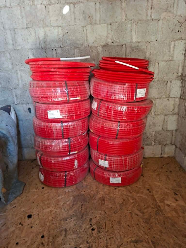 alpex 16mm rouge   50 ou  100m, Bricolage & Construction, Tuyaux & Évacuations, Neuf, Autres types, PVC, 6 mètres ou plus, Moins de 20 mm