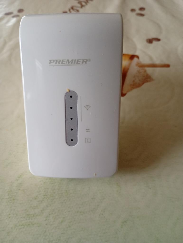 Wifi repeater, Computers en Software, WiFi-versterkers, Ophalen, Nieuw, Premier homecare