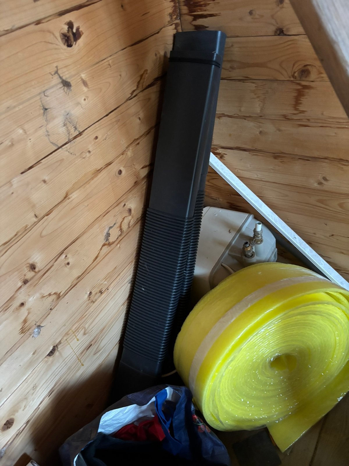 Ventillatiebuis, metalstud plafond, Ophalen, Zo goed als nieuw