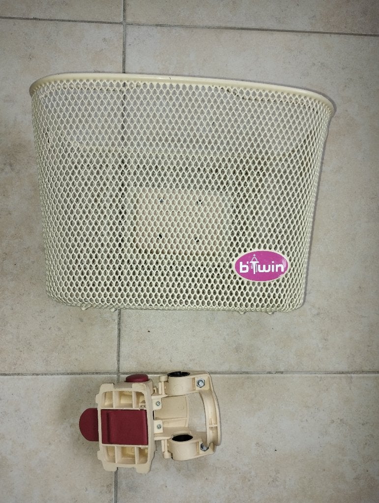 Panier vélo métal beige fille enfant b-twin Neuf +fixation, Enlèvement, Neuf