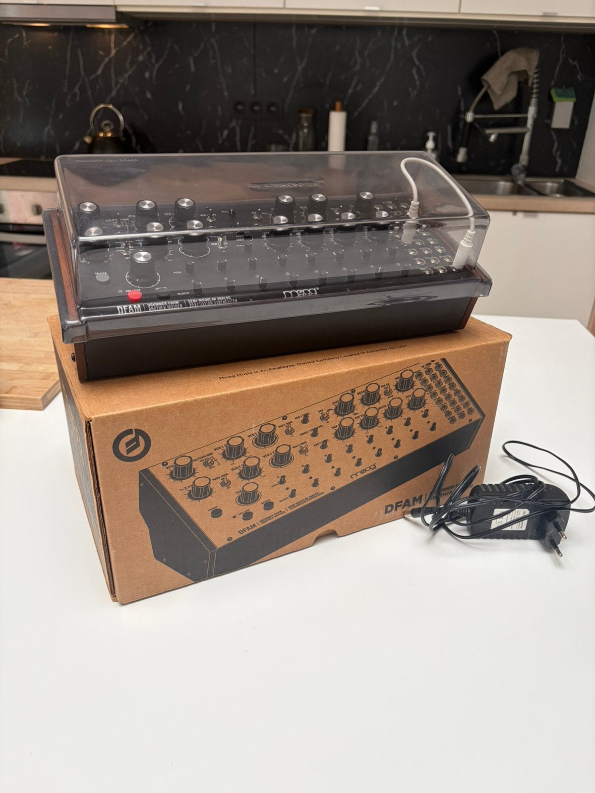 Moog DFAM + Mother 32 + decksaver + cover, Ophalen of Verzenden, Zo goed als nieuw