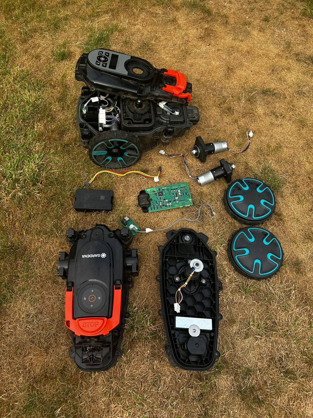 Reserveonderdelen robotmaaier grasmaaier Gardena, Ophalen