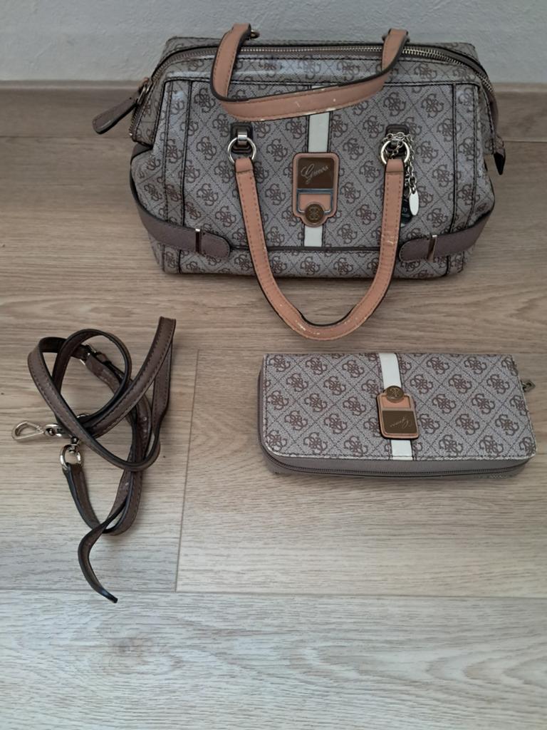 Handtas  GUESS., Handtassen en Accessoires, Portemonnees, Ophalen, Guess