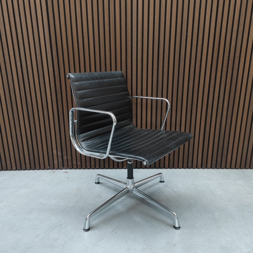 Herman Miller EA 108 - bureaustoel (10 beschikbaar), Antiek en Kunst, Ophalen of Verzenden