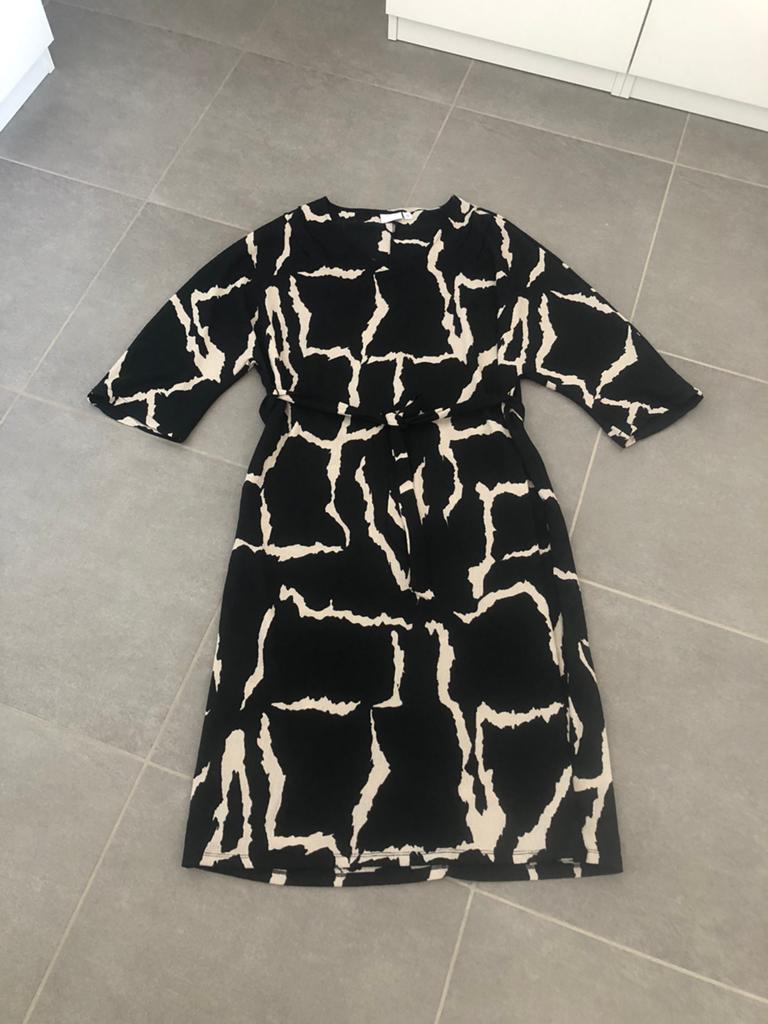Kleedje Vila, maat L (nieuw), Kleding | Dames, Jurken, Ophalen of Verzenden, Zo goed als nieuw, Maat 42/44 (L)