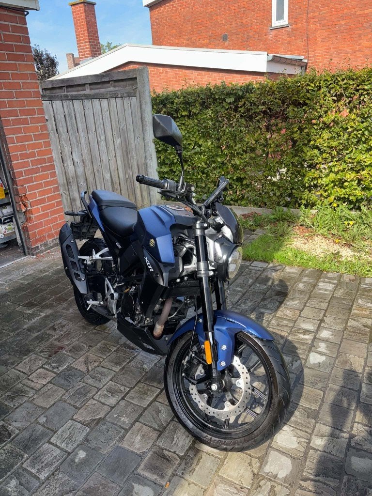 moto 125cc ideaal om te leren rijden, Motoren, Handvatverwarming, Gebruikt, 125 cc, Handgeschakeld