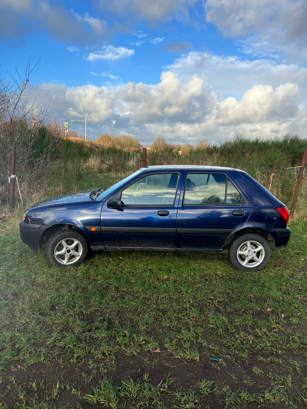 Ford Fiesta 1,4i Ideale Beginnersauto – Rijdt Zeer Goed, Auto's, Blauw, Handgeschakeld, 5 deurs, Particulier