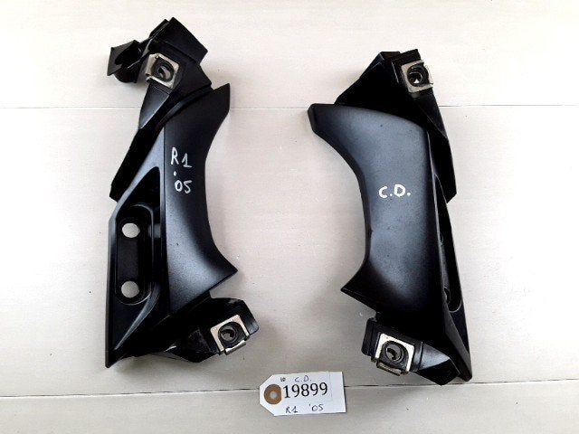 R1 2004 - 2006 Yamaha Cover Cover zijkant frame D1-37379, Motoren, Onderdelen | Yamaha