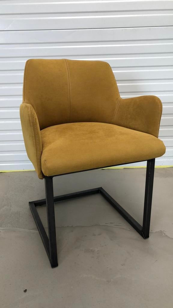 2 showroom stoelen, Ophalen, Nieuw, Bruin, Leer
