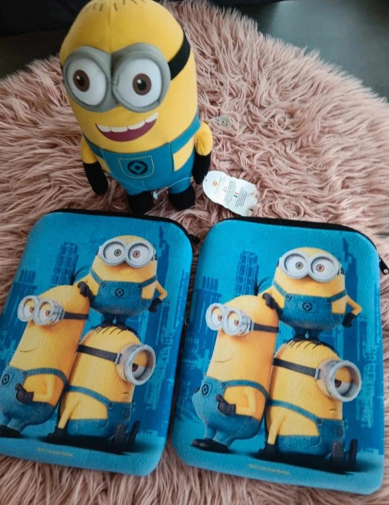 Nieuwe minions knuffel met 2 opbergvakjes en Franse soldaat, Ophalen of Verzenden, Nieuw