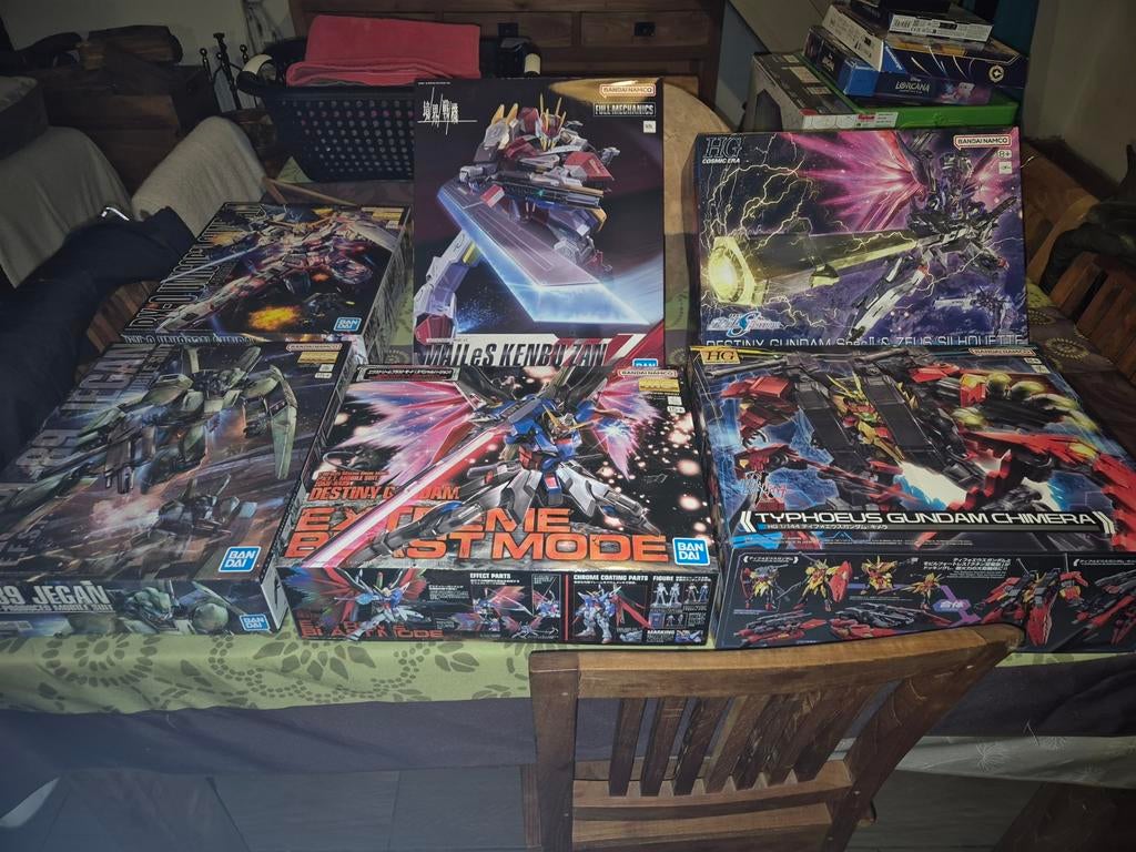 Gundam prijs in beschrijving, Hobby en Vrije tijd, Ophalen of Verzenden