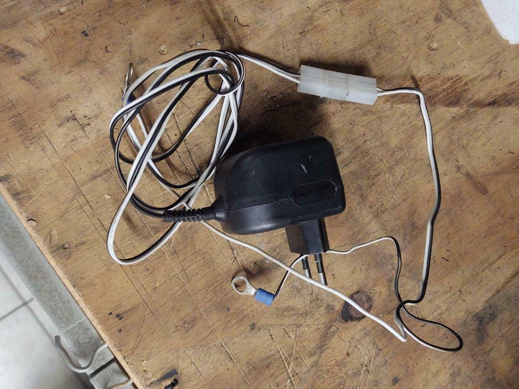 biketek batterijlader, Motoren, Ophalen, Zo goed als nieuw