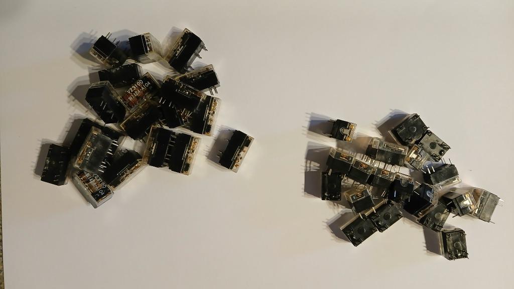 Mini relais 24 volt DC, Ophalen of Verzenden