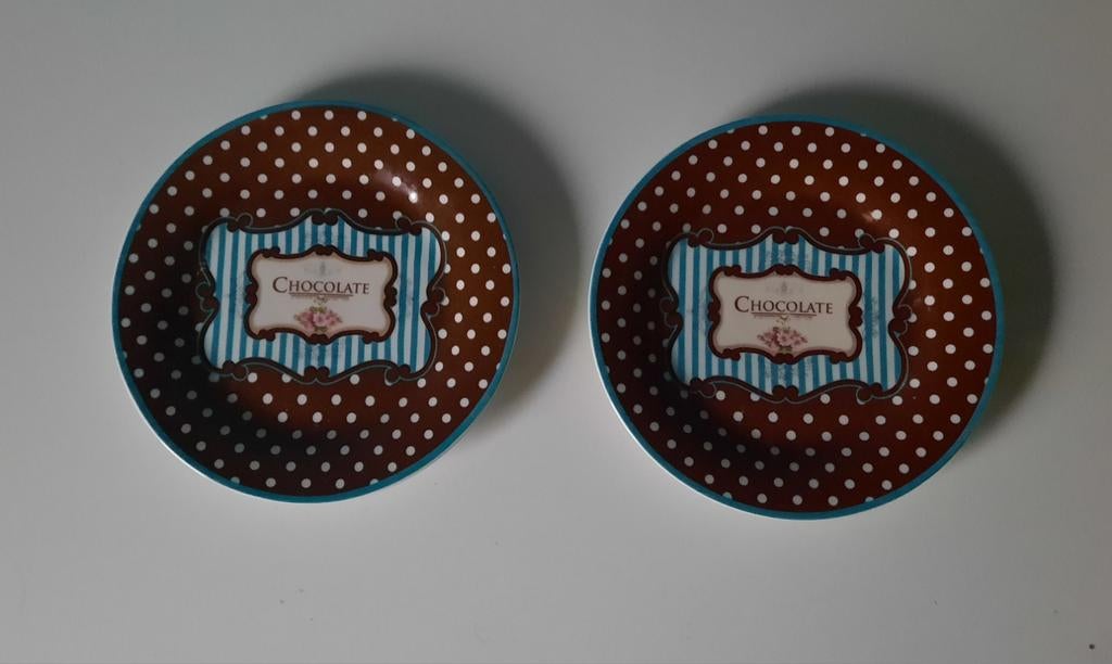 2 chocolate dessertborden, Ophalen of Verzenden, Bord(en)