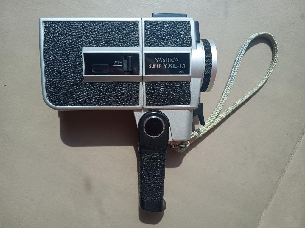 Yashica 8MM camera, Ophalen of Verzenden, Niet werkend, Compact, Overige Merken