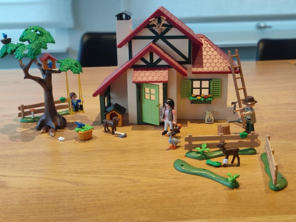 Playmobil country 6811 boswachtershuis, Kinderen en Baby's, Ophalen of Verzenden, Zo goed als nieuw