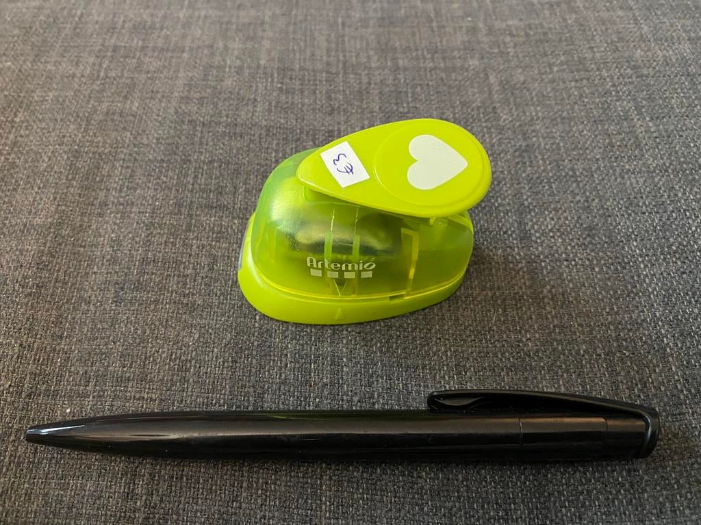 Kleine figuurpons hart - merk Artemio, Ophalen, Zo goed als nieuw