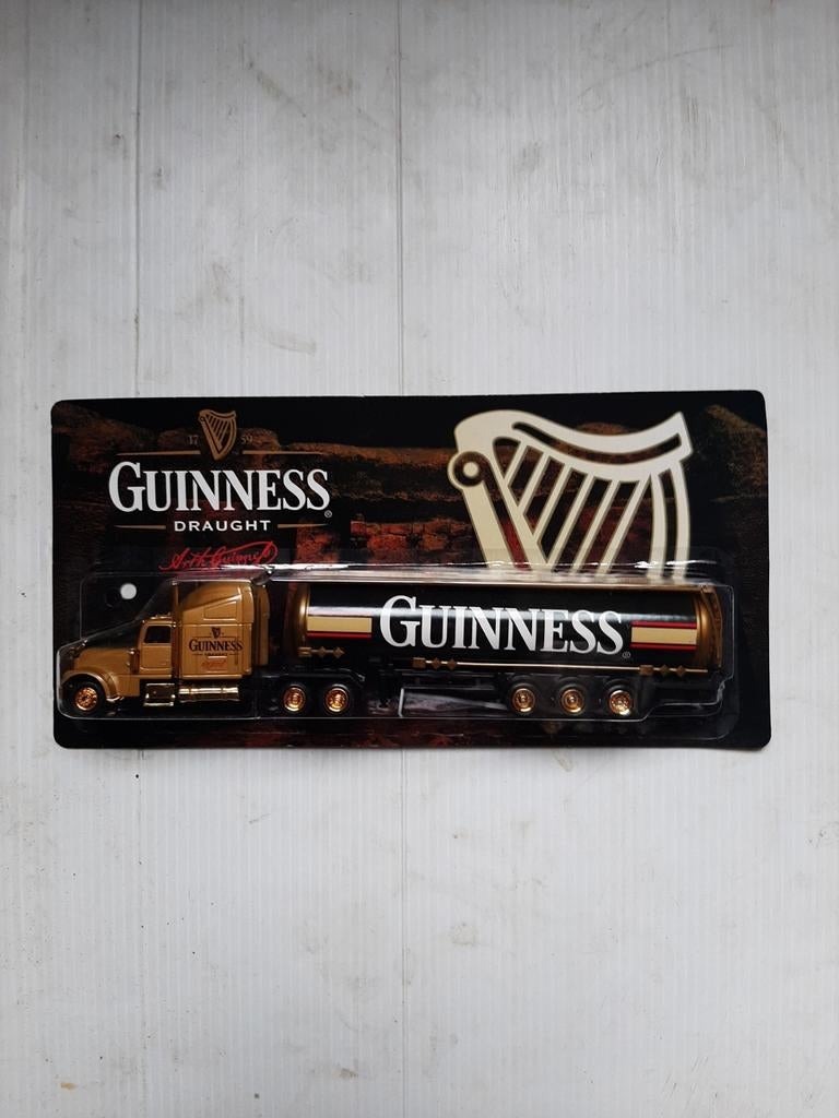 Guinness truck, Peter bilt, Hobby en Vrije tijd, Verzenden, Zo goed als nieuw