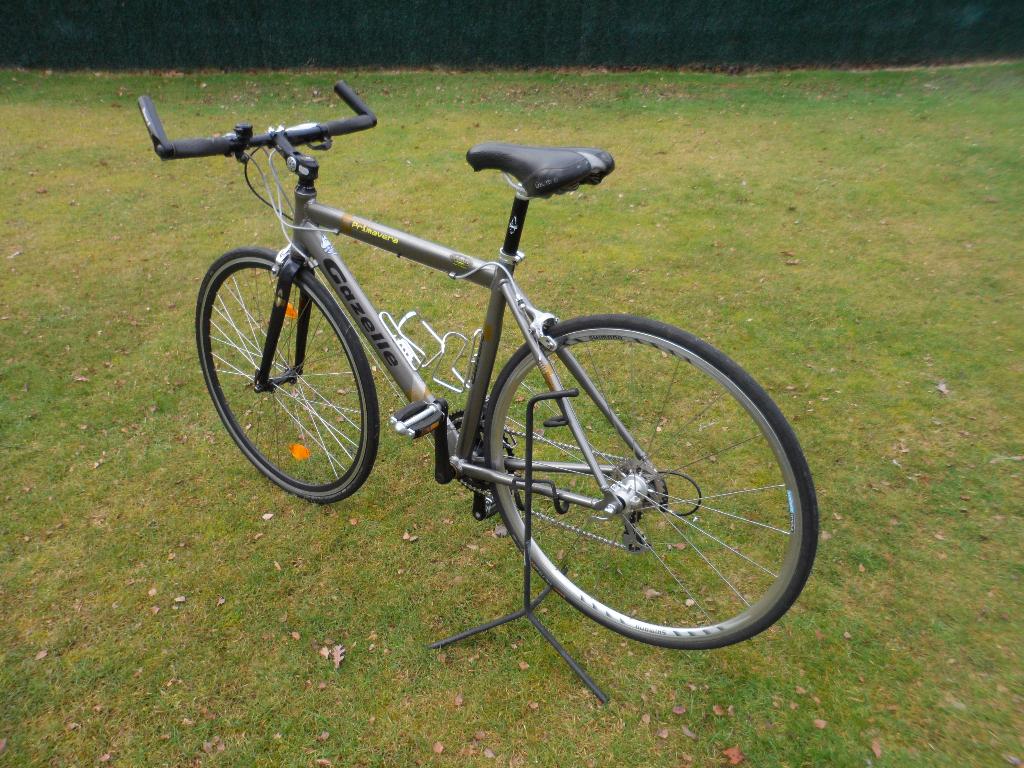 sportfiets met recht stuur 24 vitesse shimano, Fietsen en Brommers, Ophalen, 28 inch, Gebruikt, Heren