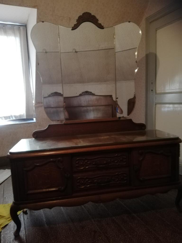 Kamer lavabo met 3 wanden spiegel, Ophalen