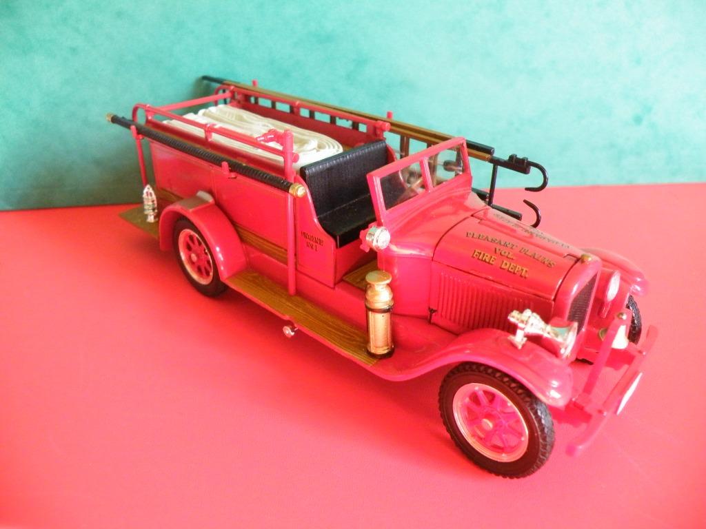 Signature 1/32 - 1928 Reo Fire Truck camion pompiers, Ophalen, Zo goed als nieuw, Bus of Vrachtwagen, Overige merken