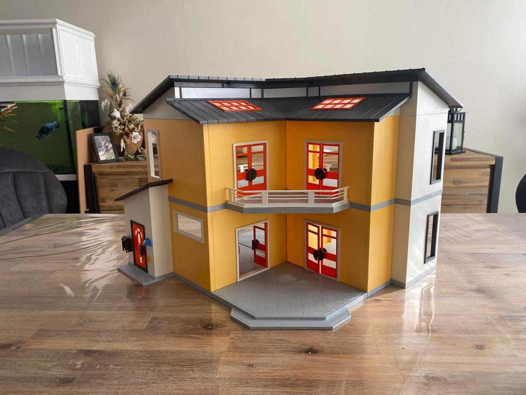 Playmobil Poppenhuis - City Life, Ophalen, Zo goed als nieuw, Complete set