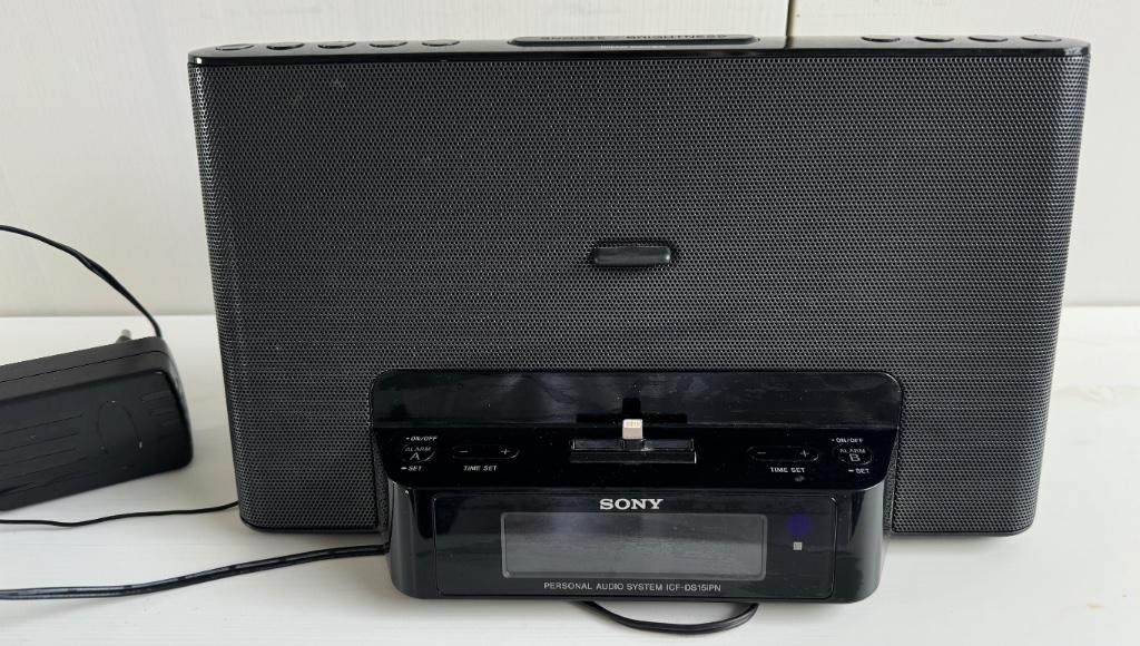 Système audio personnel Sony iCF-DS15iPn avec iPod/iPhone in, Enlèvement, Utilisé, Radio