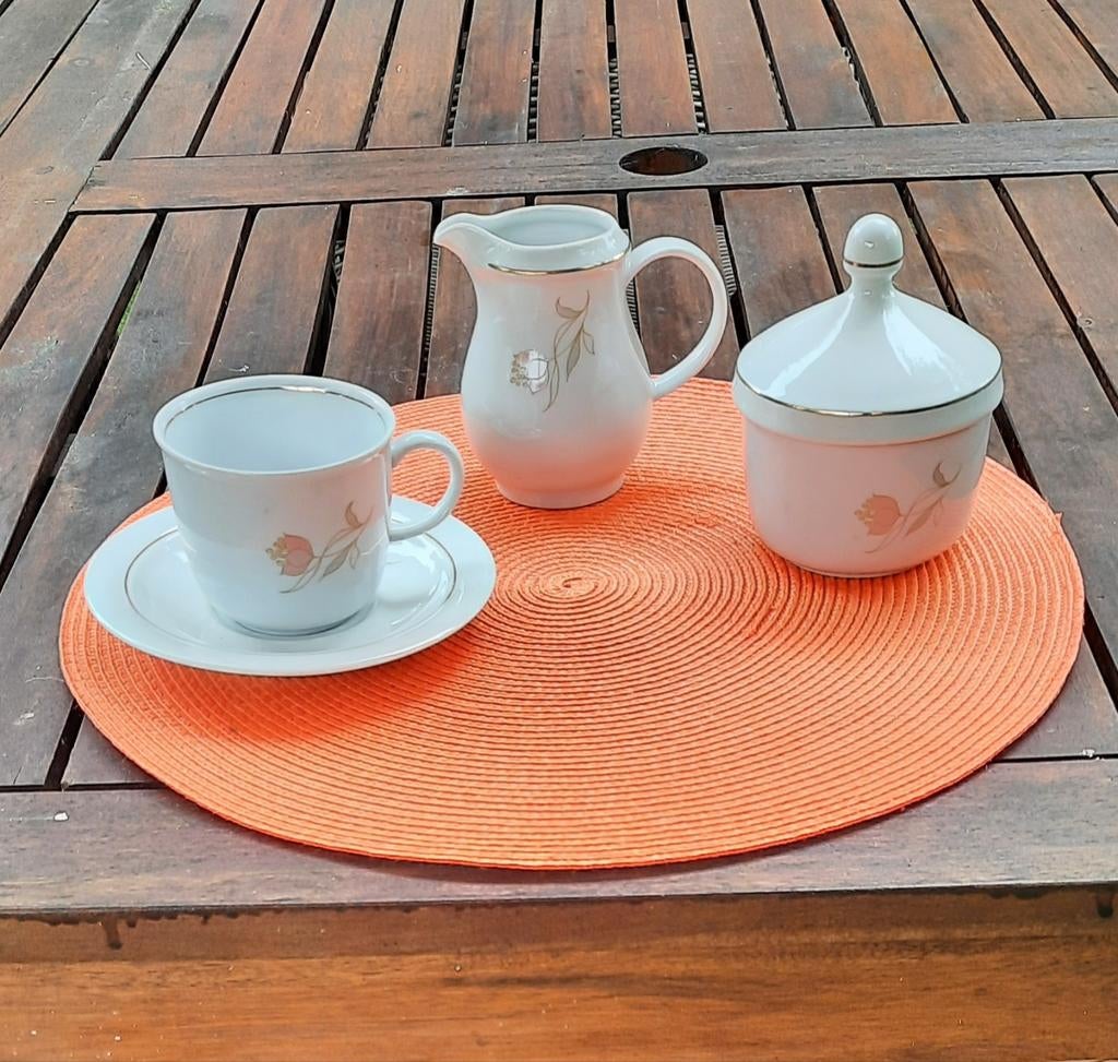 Koffieservies, Ophalen
