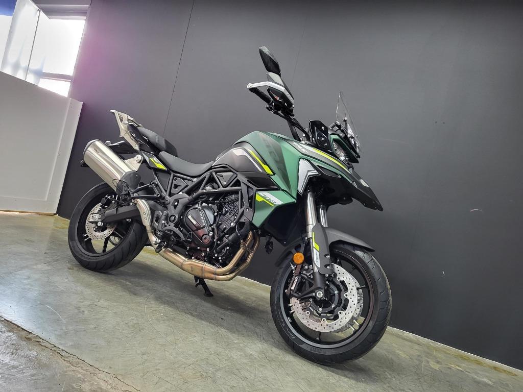 Benelli TRK 702 (X) (5j garantie, 1j Assistance), Motoren, Motoren | Benelli, 700 cc, 2 cilinders, Bedrijf, Meer dan 35 kW