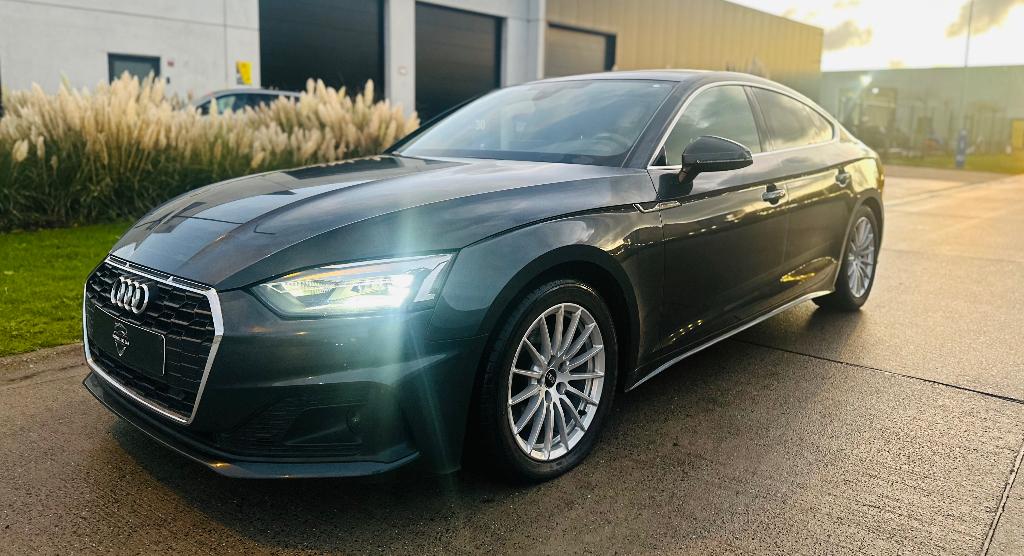 Audi A5 35TFSi/benzine/facelift/2021/S-tronic, Auto's, Audi, Automaat, Zwart, Leder, 5 deurs