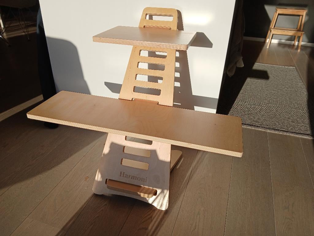 Harmoni standing desk, Huis en Inrichting, Bureaus, Ophalen, Gebruikt