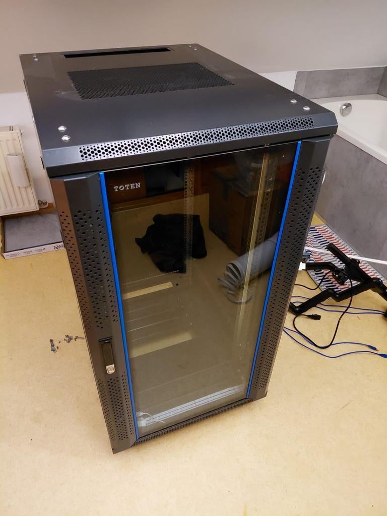 Armoire serveur rack 22 U, Informatique & Logiciels