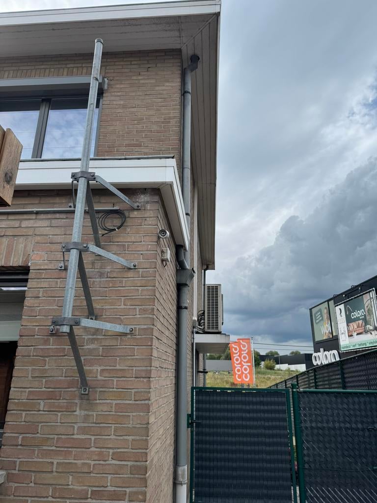 Zeer stevig muurstatief!, Ophalen, Gebruikt