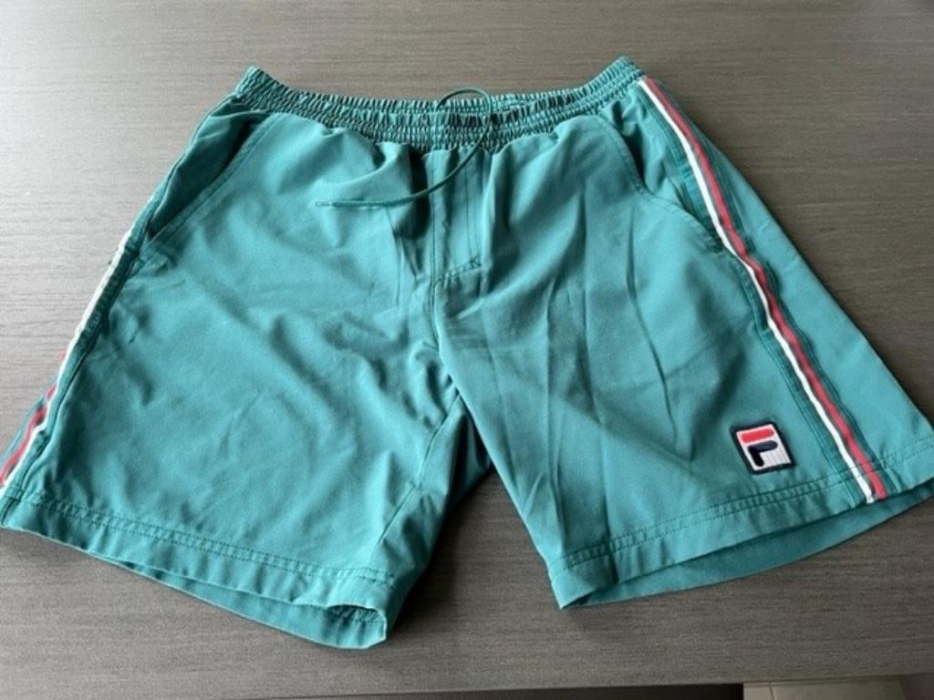 Short Fila M, Kleding | Heren, Sportkleding, Maat 48/50 (M), Ophalen of Verzenden, Zo goed als nieuw, Fila