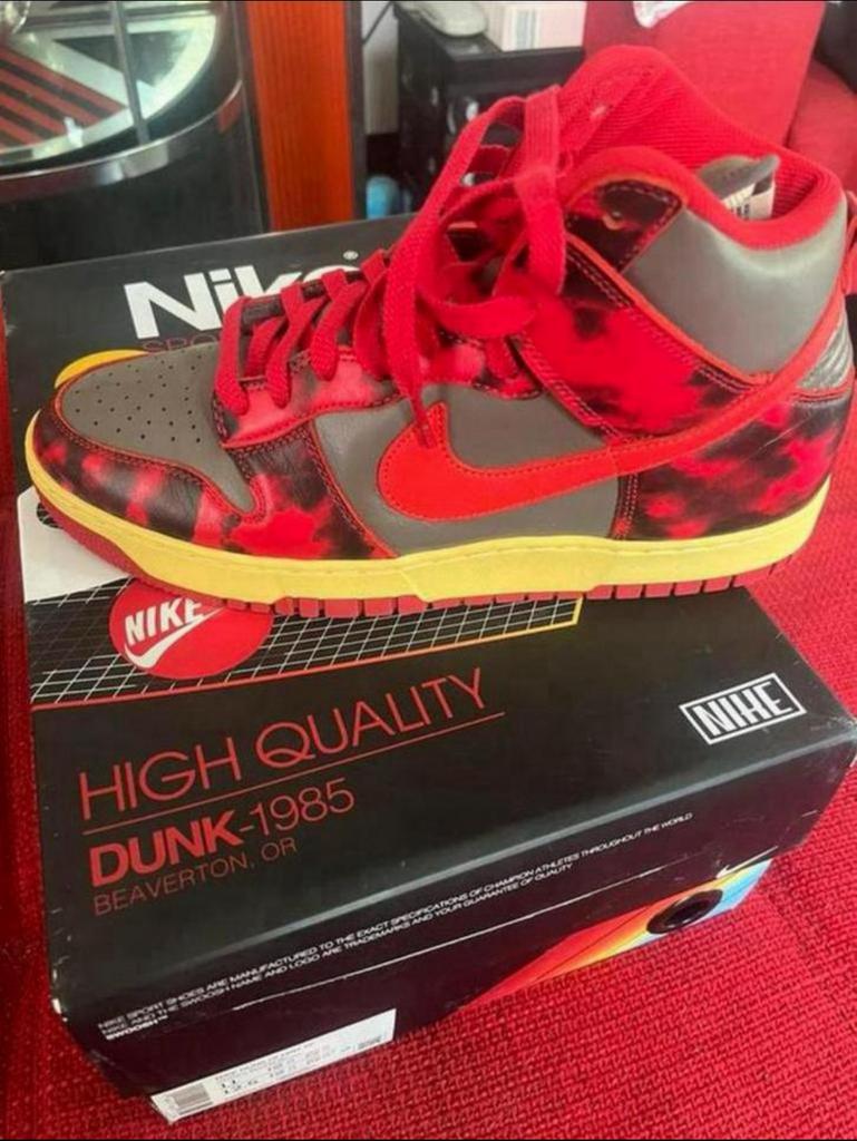 NEW Nike Dunk 1985 maat 45 boxed original collector, Vêtements | Hommes, Chaussures, Enlèvement ou Envoi, Comme neuf
