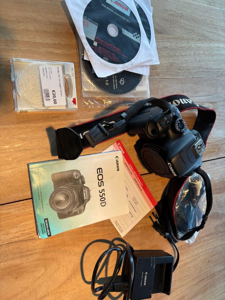 Canon EOS 550D Body & Complete Accessoires Set, TV, Hi-fi & Vidéo, Sans zoom optique, Enlèvement ou Envoi, Canon, Utilisé