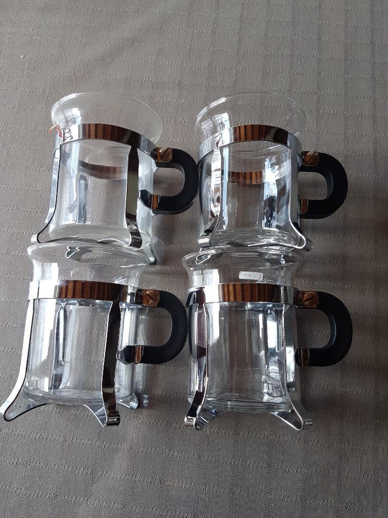 thee glazen, Ophalen, Zo goed als nieuw