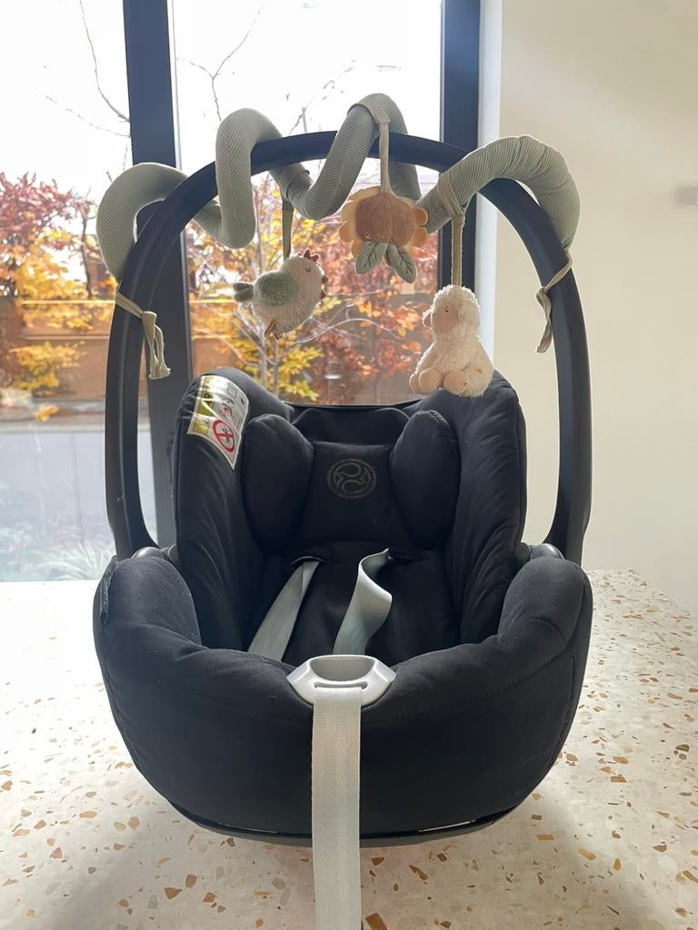 Cybex Cloud Z i-side + Litte Dutch wagenhanger Litte Farm, Autres marques, Comme neuf, Enlèvement, Ceinture de sécurité ou Isofix