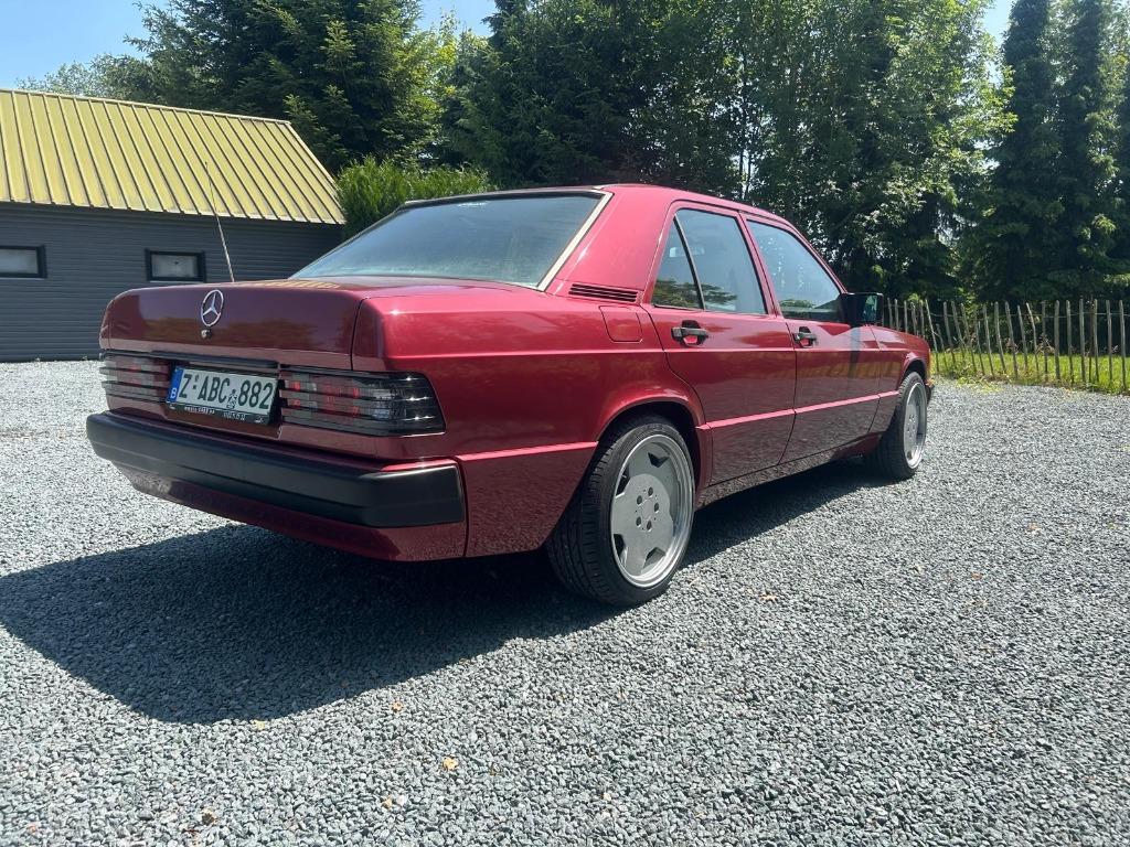 Mercedes-Benz 190E 2.3 Sportline Automat Parfait état alu17', Auto's, 4 deurs, Beige, 4 cilinders, Bedrijf