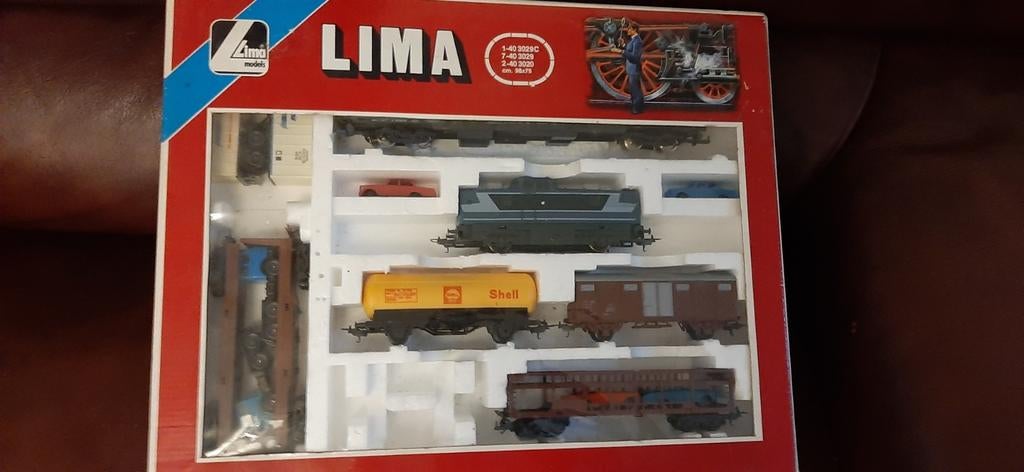 Set de train Lima vintage, Enlèvement