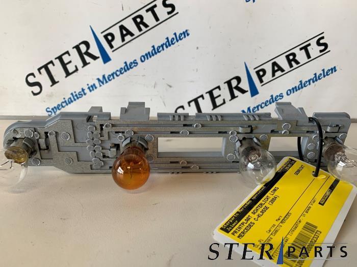 Circuit imprimé feu arrière gauche d'un Mercedes C-Klasse, 3 mois de garantie, Utilisé, -, -