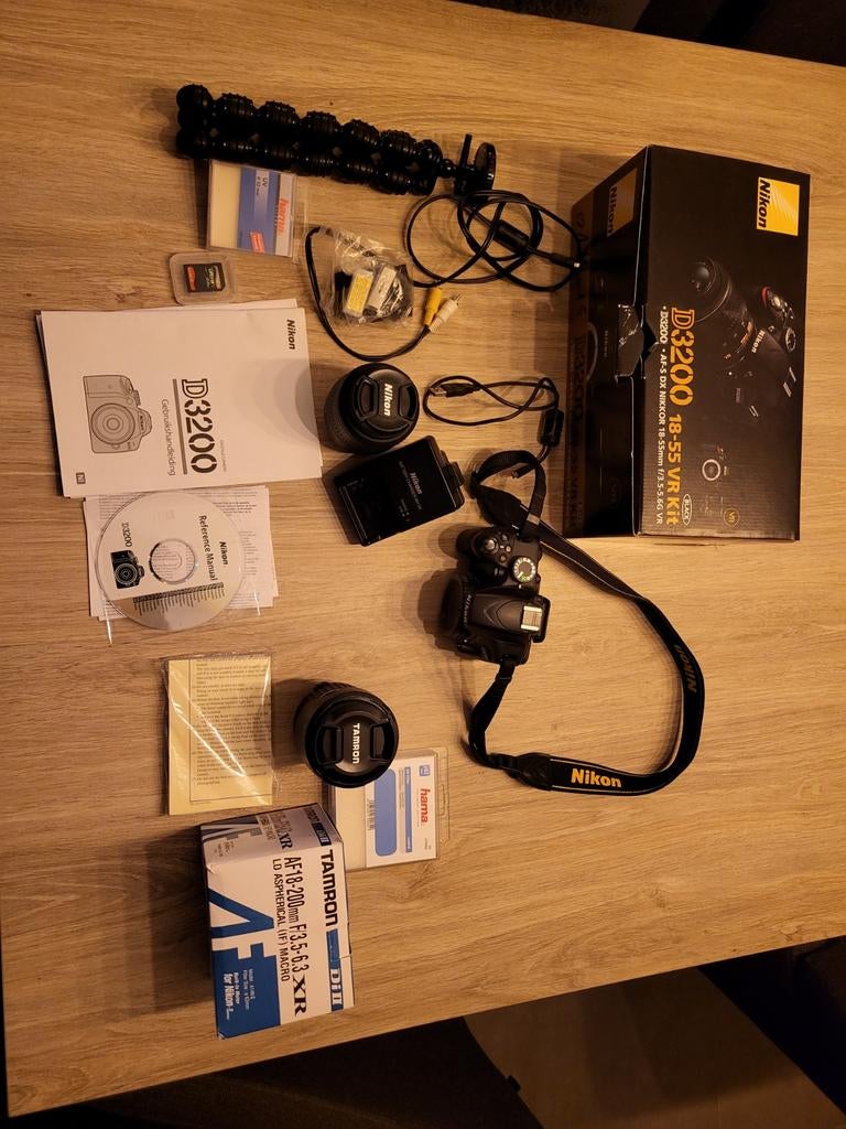 Nikon D3200 + extra zoomlens, Audio, Tv en Foto, Ophalen, Nikon
