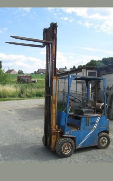 chariot élévateur Matral 1T500, 2000 à 3000 kg, Enlèvement, Diesel, Chariot élévateur
