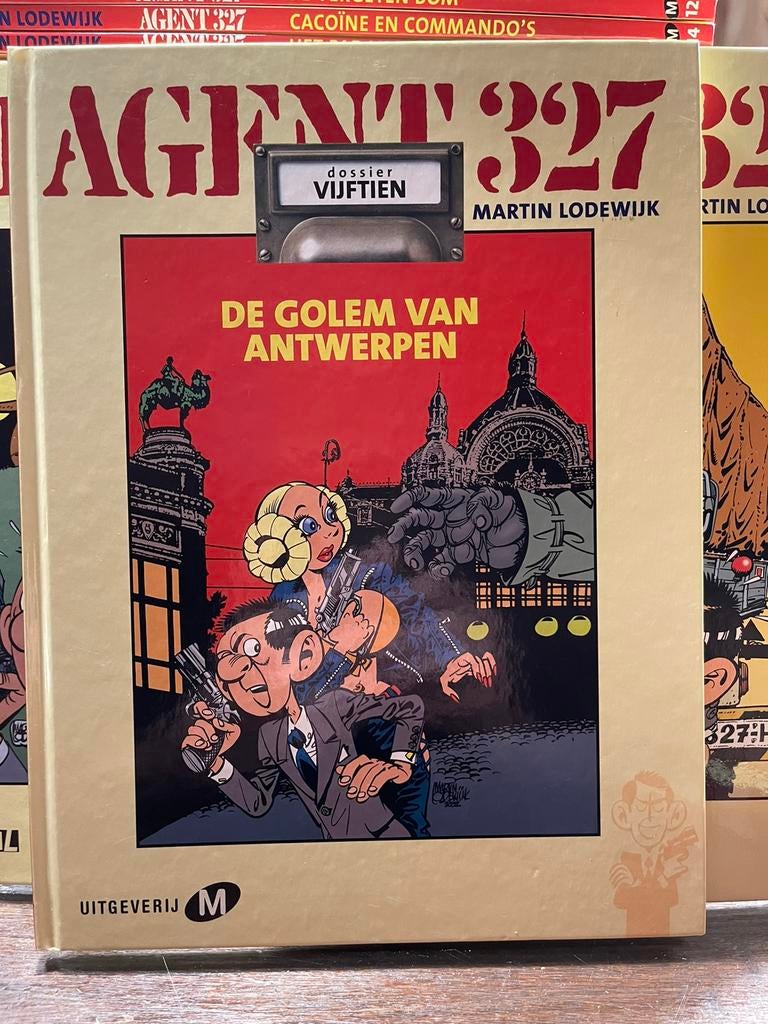 Agent 327 hardcover dossier vijftien eerste druk Nieuwstaat, Enlèvement ou Envoi, Comme neuf