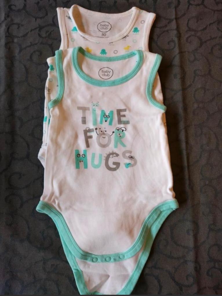 2 rompers zonder mouwen - maat 80, Kinderen en Baby's, Nacht- of Onderkleding, Babyclub, Ophalen of Verzenden, Zo goed als nieuw
