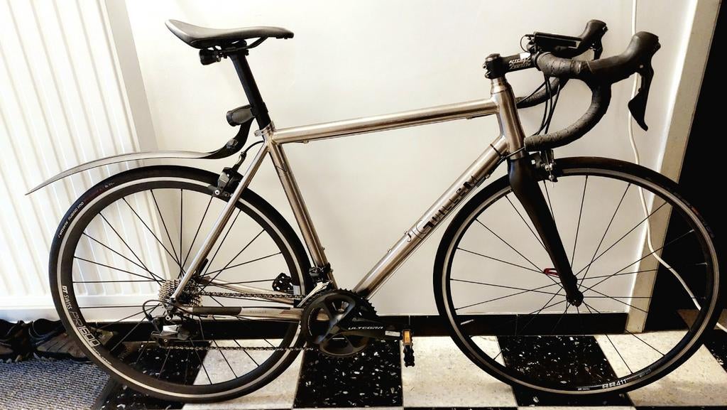 Racefiets titanium J Guillem M54 M, Ophalen