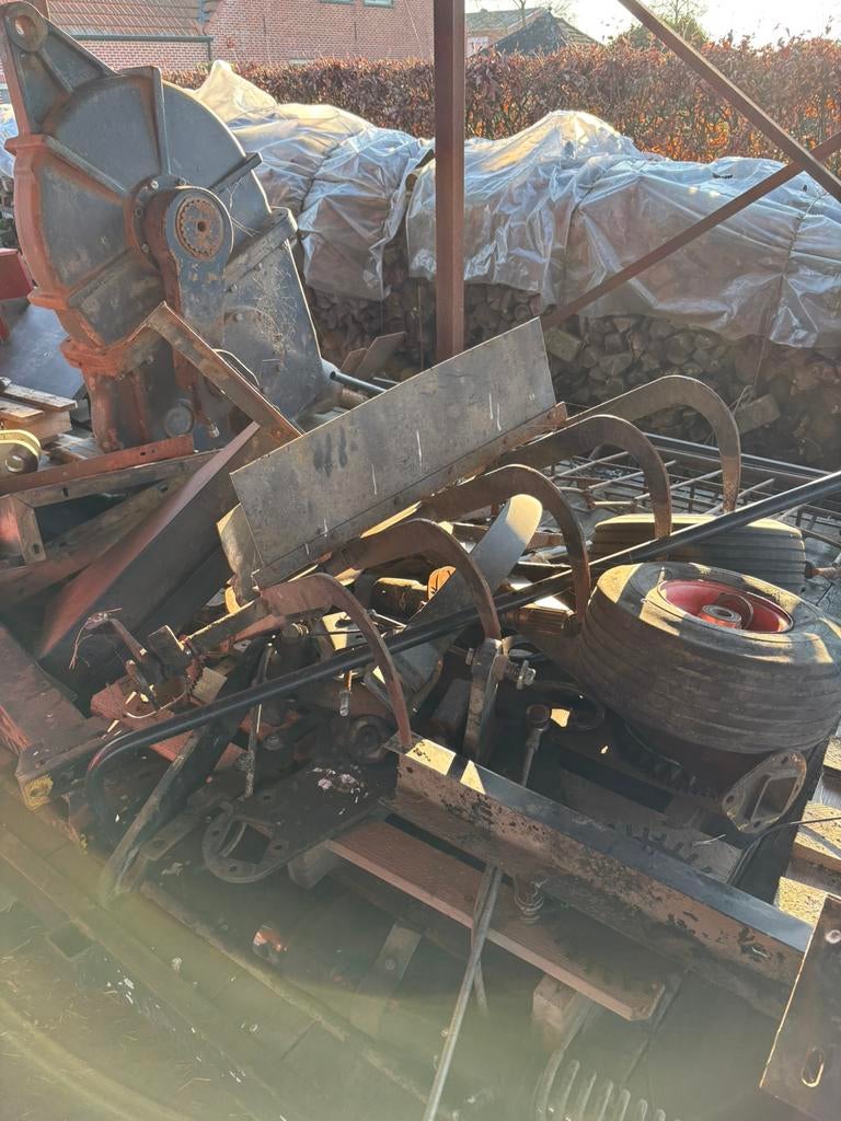 Onderdelen New Holland D1010, Ophalen