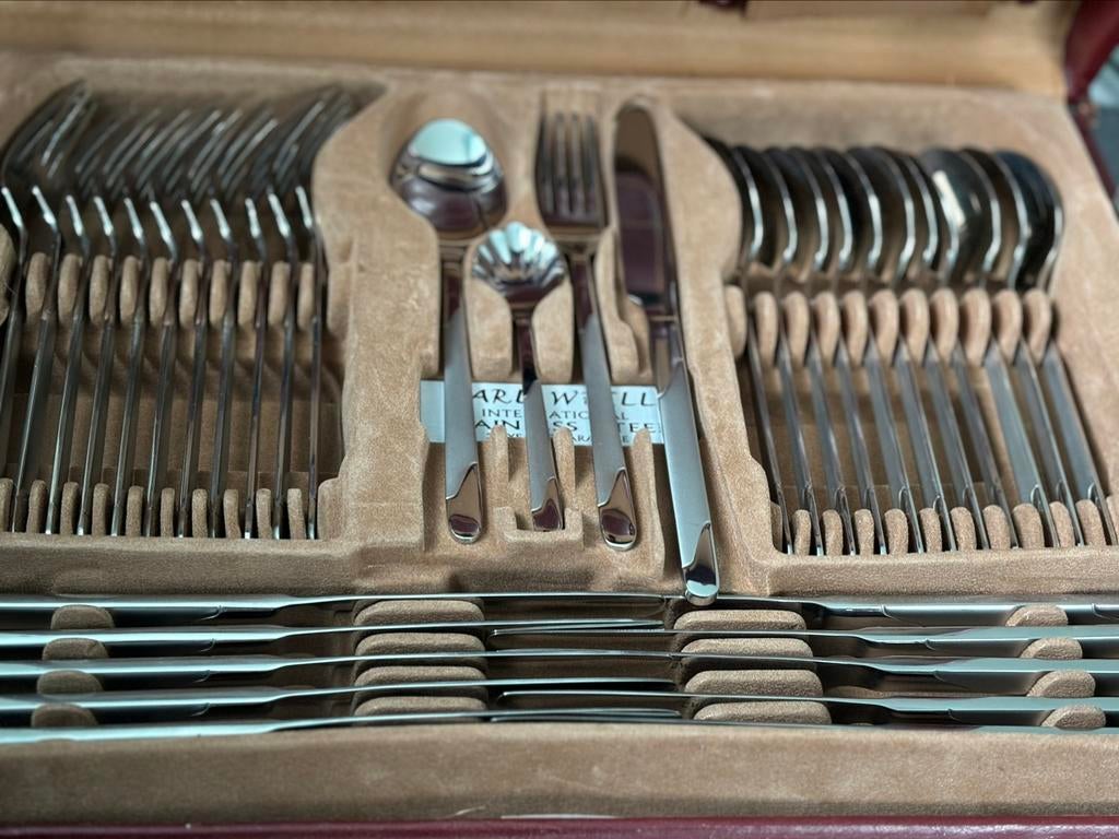 Carl Weill  Ménagère classique 71 pièces, Enlèvement, Neuf, Inox ou Chrome, Ensemble de couverts