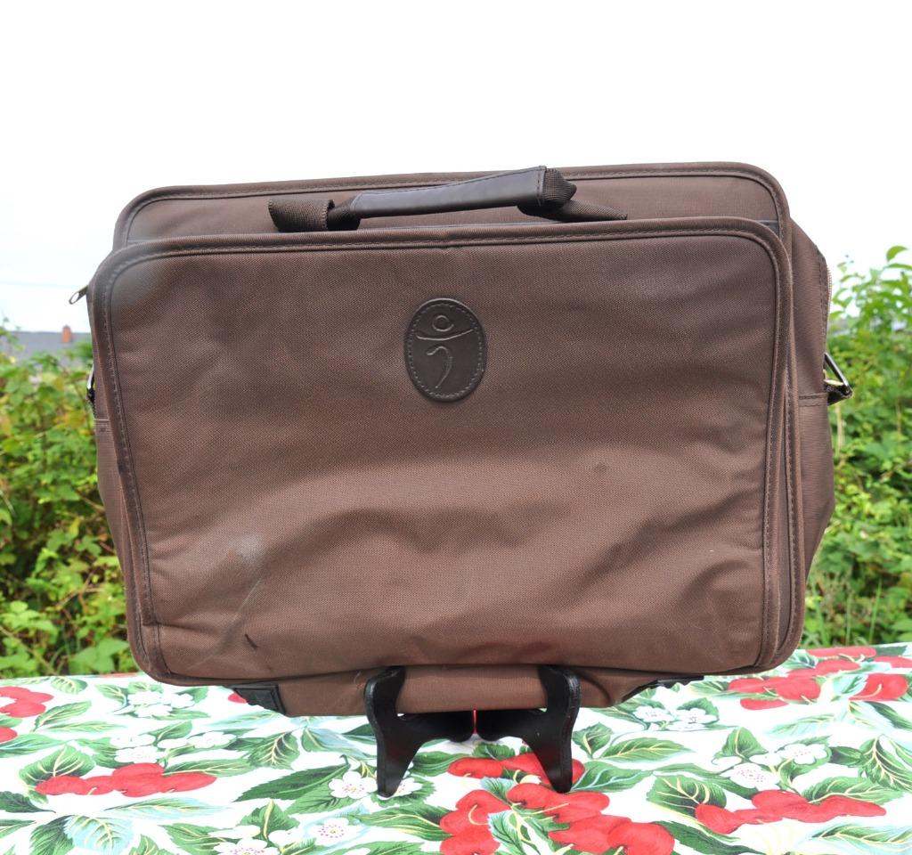 cartable valisette attache case toile brune plastifier, Enlèvement ou Envoi, 30 à 40 cm, 30 à 40 cm, Comme neuf